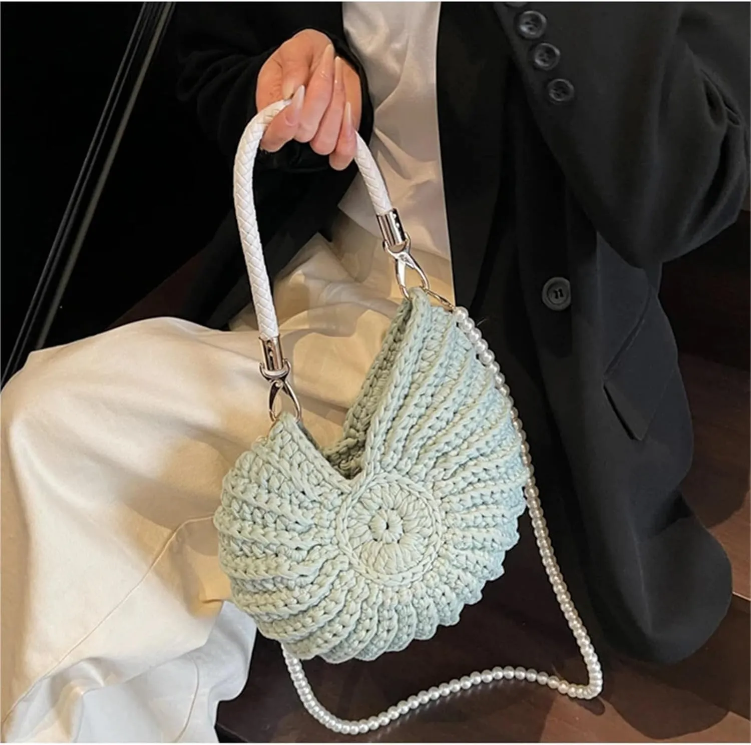 Handwoven Fashion Seashell Bag Stylish & Unique Boho Clutch With Pearl Summer Woven Handbag Small Shell Crossbody Beach Bag