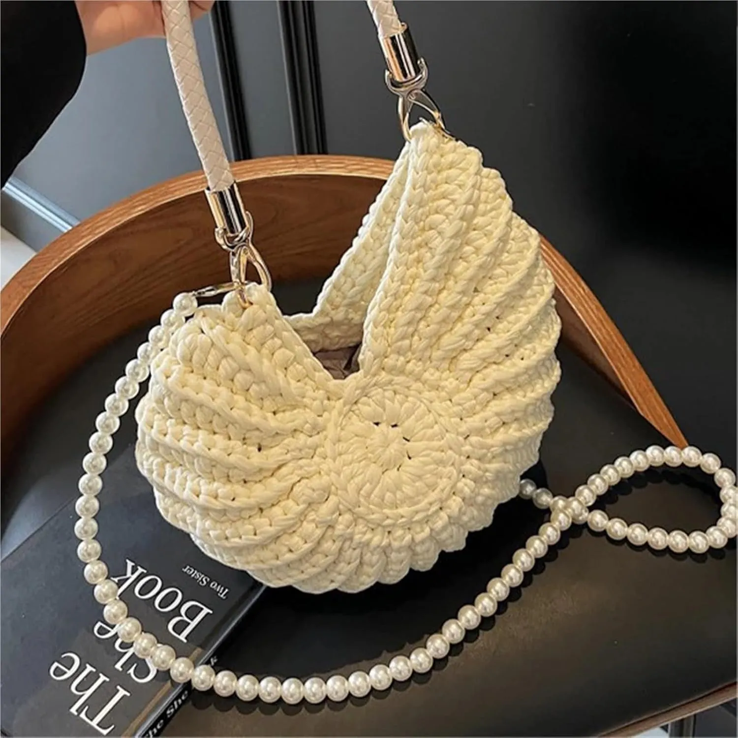 Handwoven Fashion Seashell Bag Stylish & Unique Boho Clutch With Pearl Summer Woven Handbag Small Shell Crossbody Beach Bag