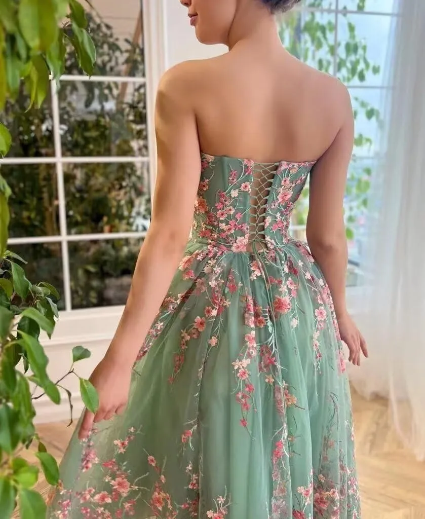 Jamille Tea Length Prom Dress with Pocket Strapless Dloral Gown Ball Gowns Tulle Formal Evening Dress Sleeveless JA0011