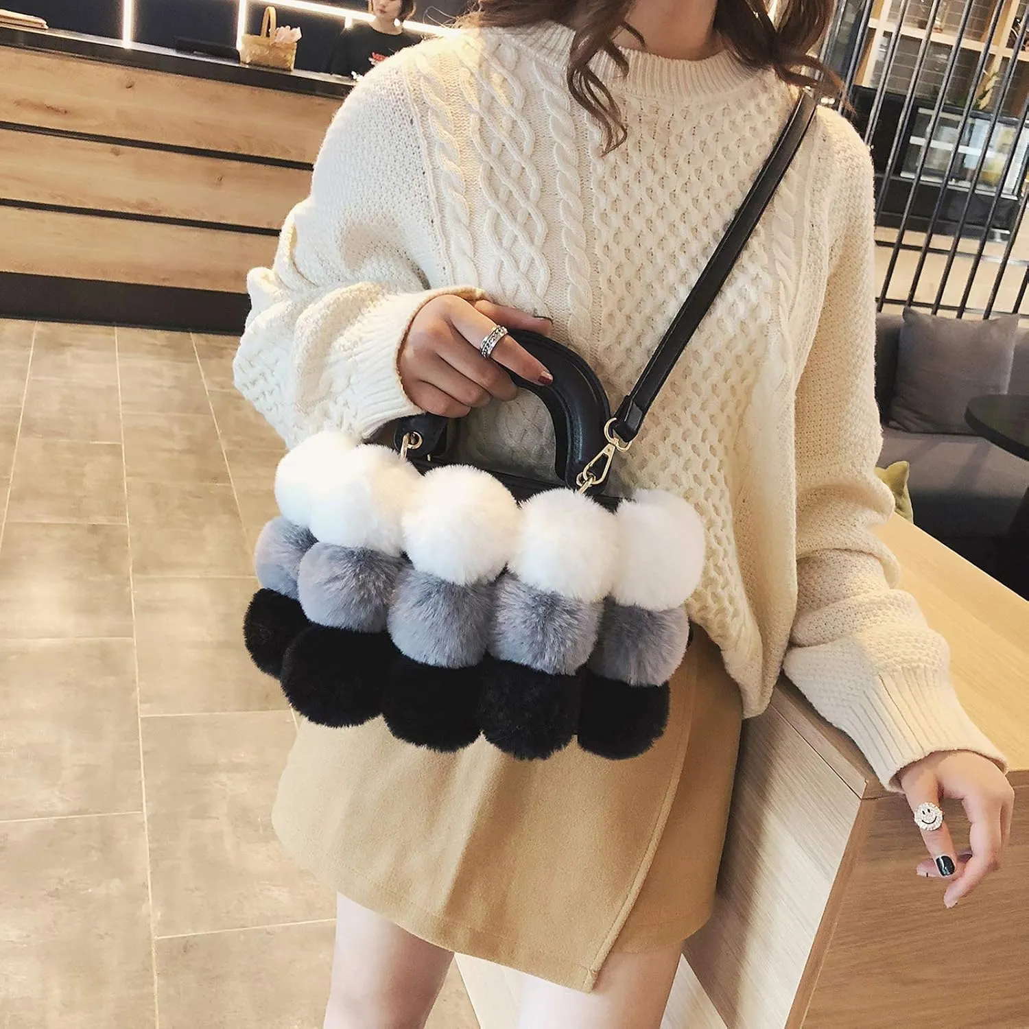 Plush Bucket Handbag Faux Fur Drawstring Fluffy Crossbody Bag Handle Shoulder Tote Bag