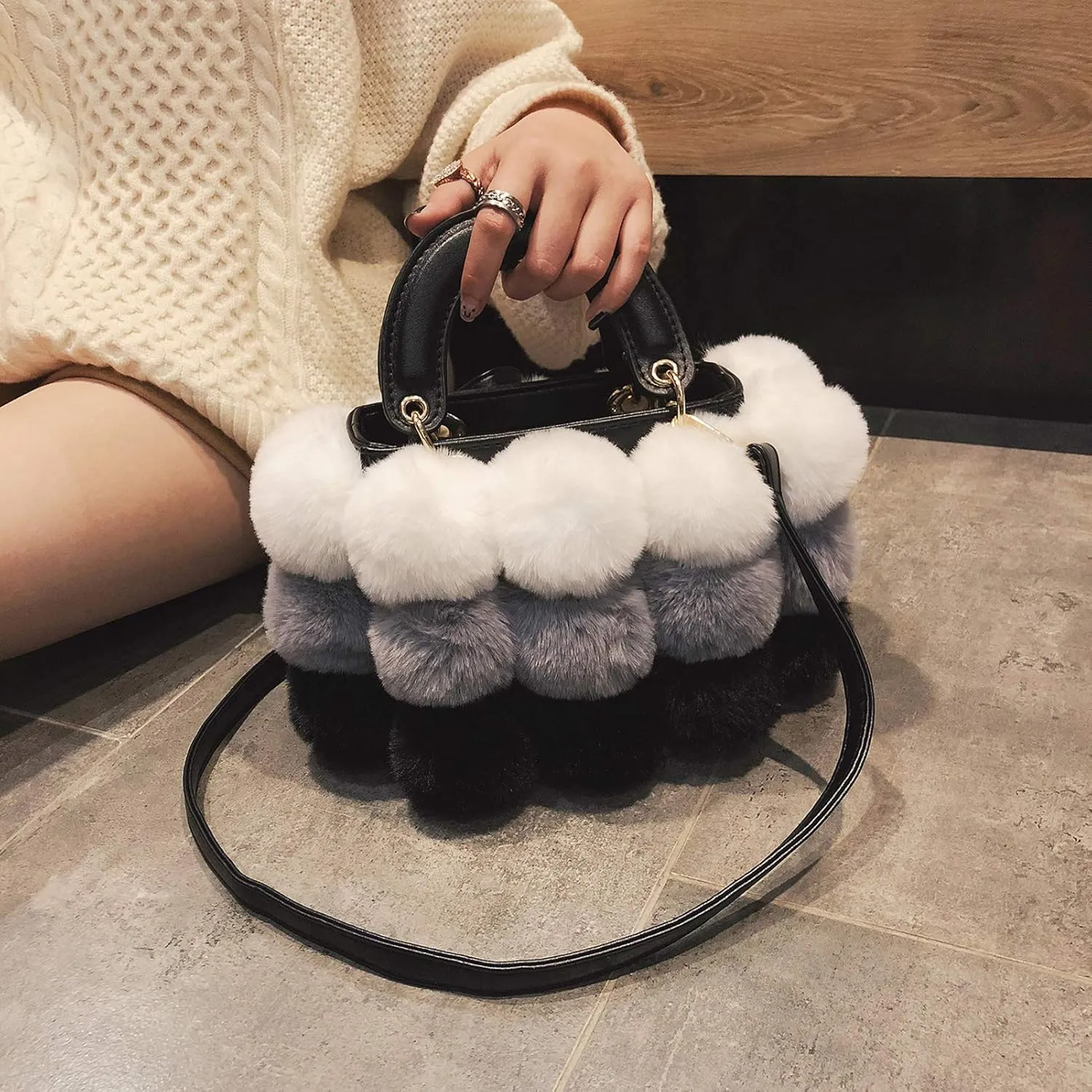 Plush Bucket Handbag Faux Fur Drawstring Fluffy Crossbody Bag Handle Shoulder Tote Bag