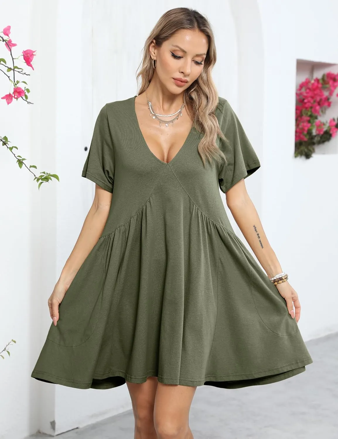 Watashi Women's Summer Short Sleeve Mini Dress V-Neck Casual Loose Pleated Dress Doll Neck Short Dress with Pockets