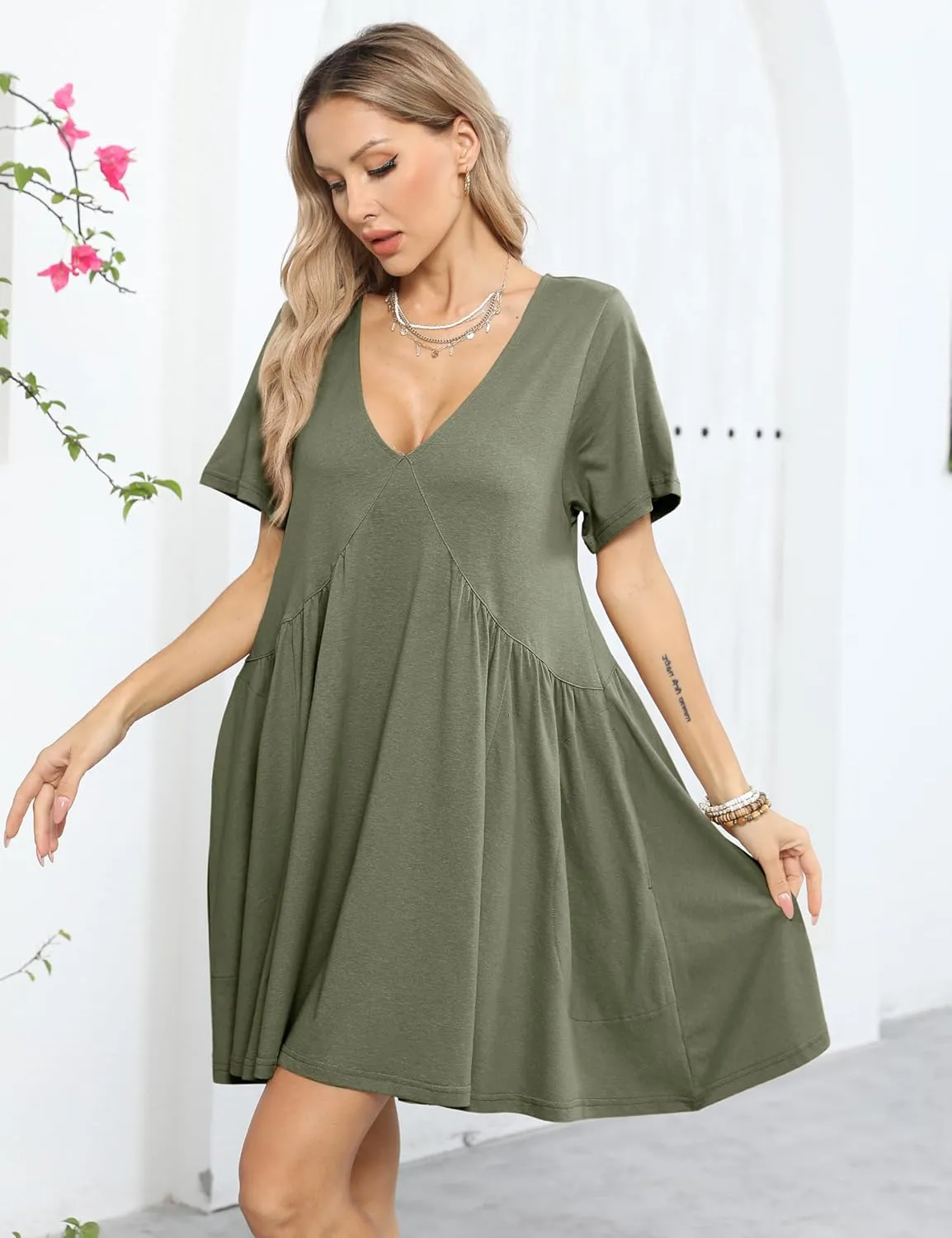 Watashi Women's Summer Short Sleeve Mini Dress V-Neck Casual Loose Pleated Dress Doll Neck Short Dress with Pockets