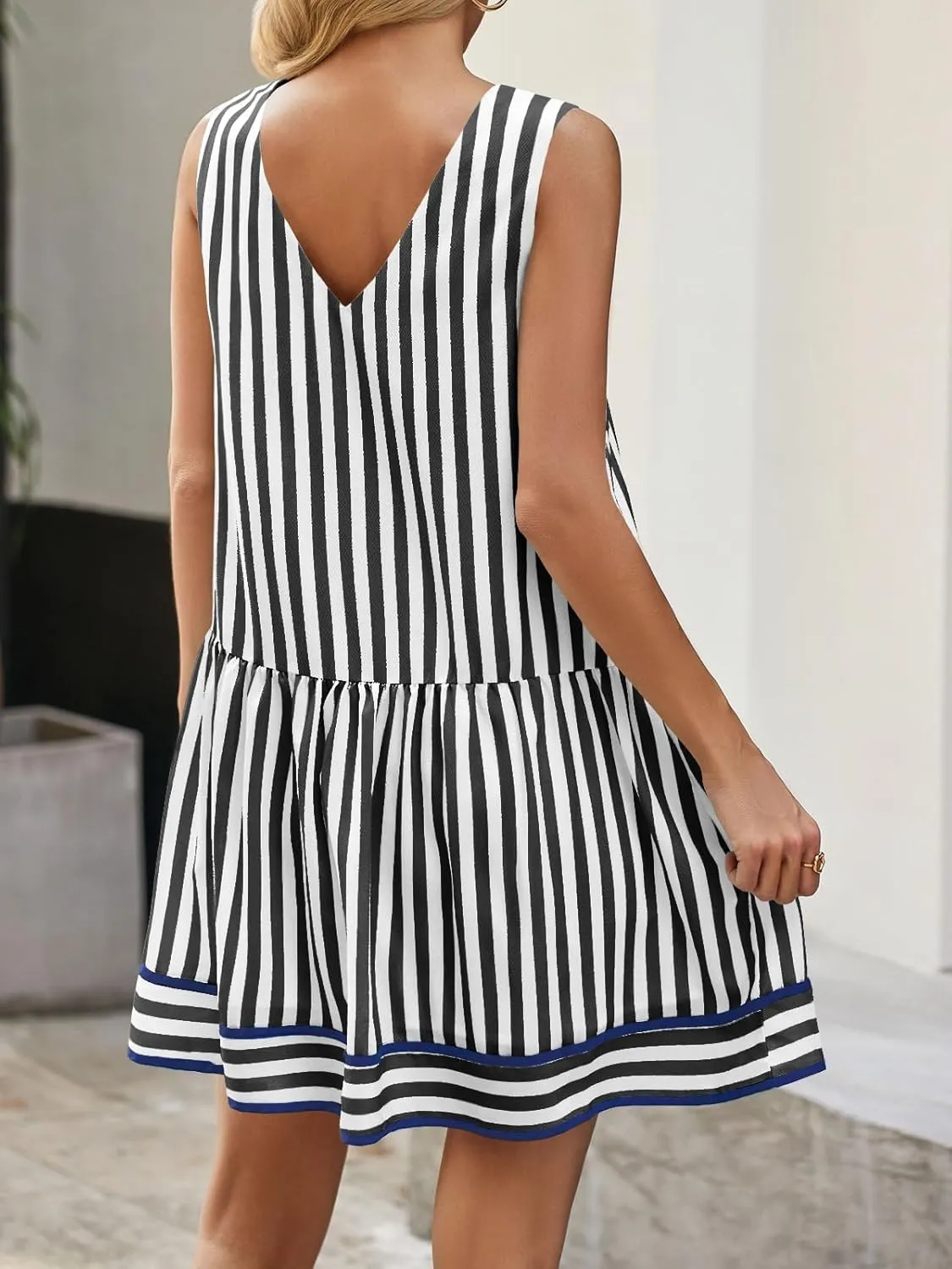 Wenrine Womens Casual Summer Dresses Sleeveless Tank Striped V Neck Loose Mini Dress