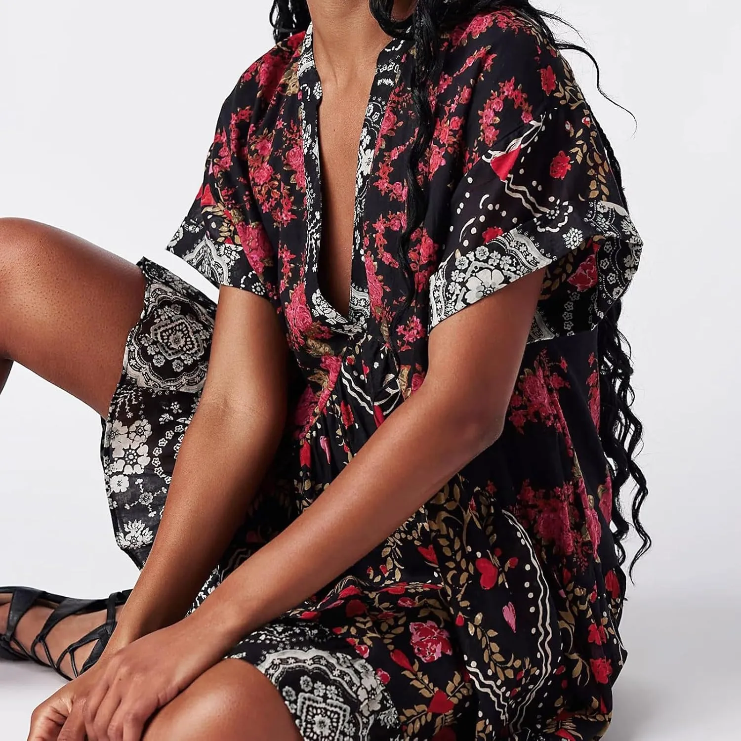 Womens 2024 Boho Mini Dress Y2k Floral Deep V-Neck Puff Sleeve Short Dresses Summer Causal Beach Sundress