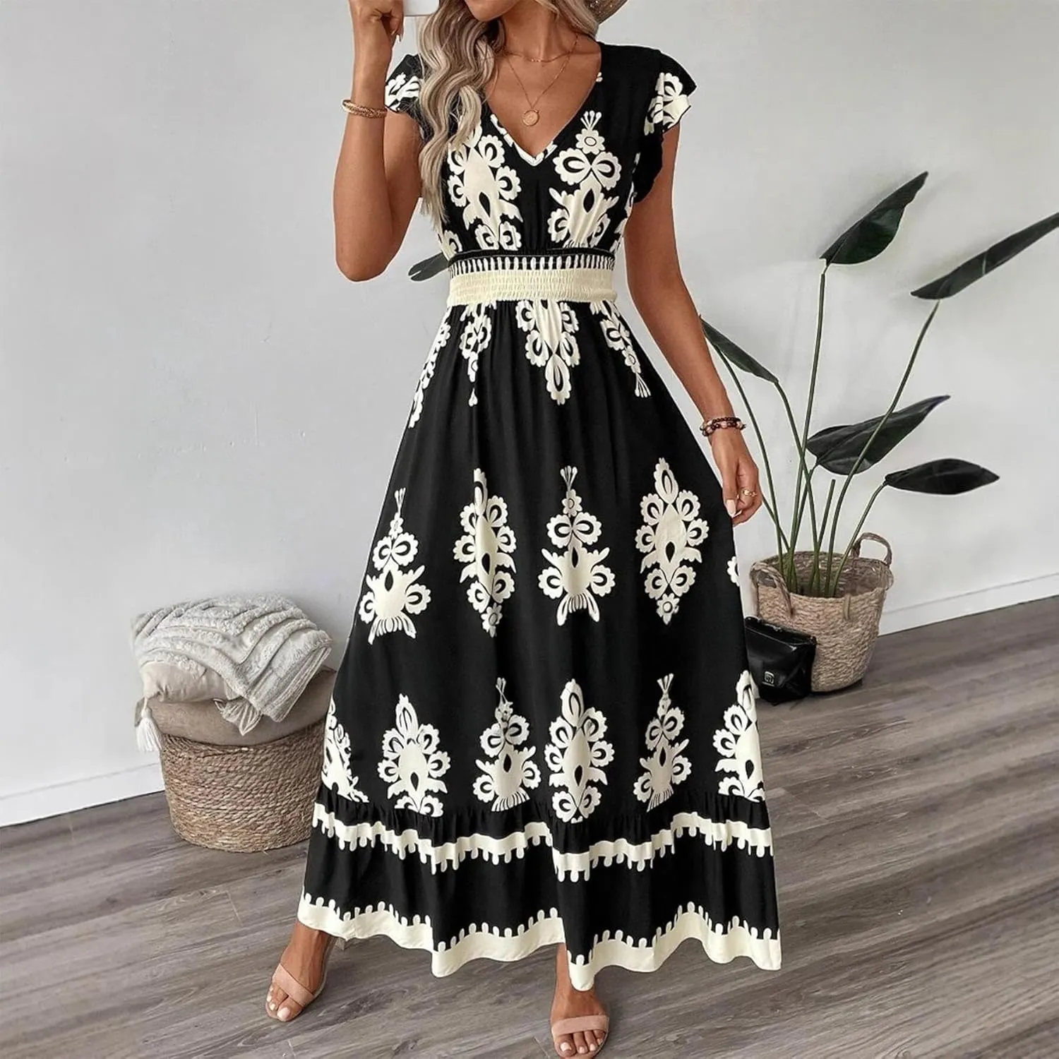 Women's 2025 Summer Boho Floral Maxi Dress - Sleeveless Square Neck Smocked A-Line Beach & Day Out